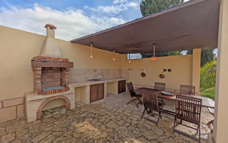 Rustic estate "Solymar"