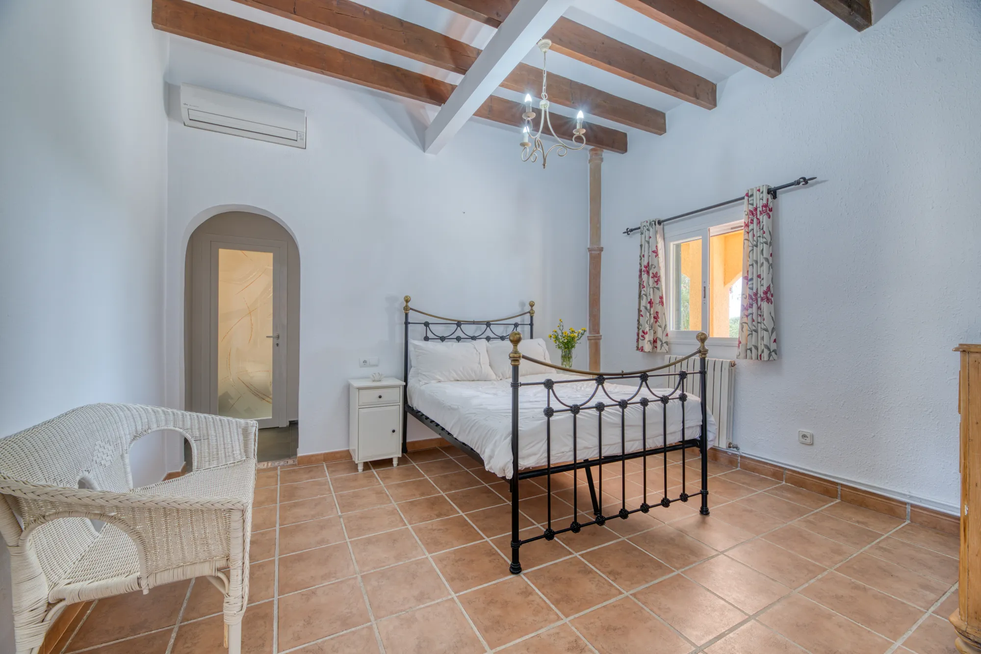 Exclusiva finca amb piscina a Llucmajor-8