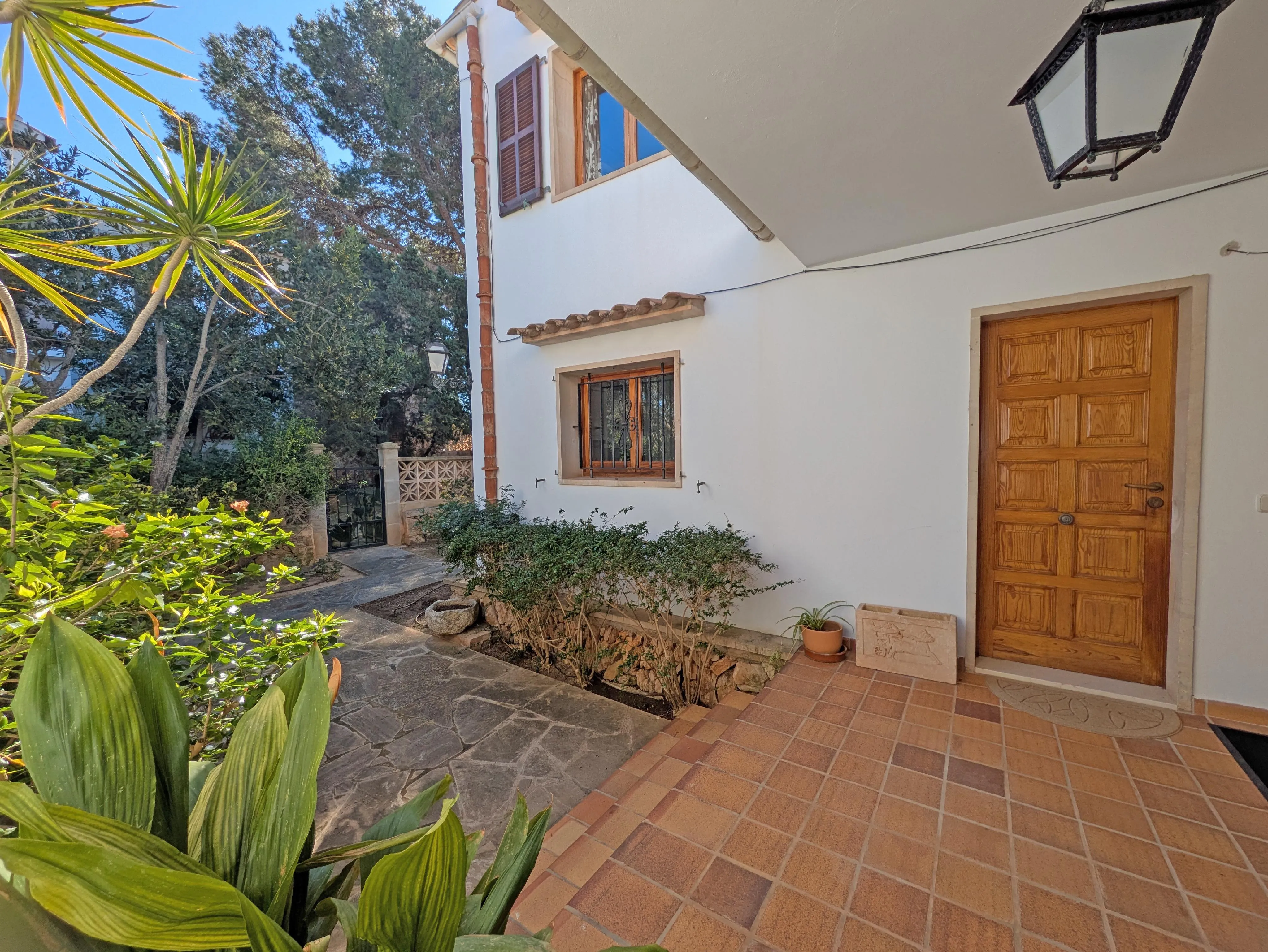 Lovely two-bedroom flat in Bellavista-12