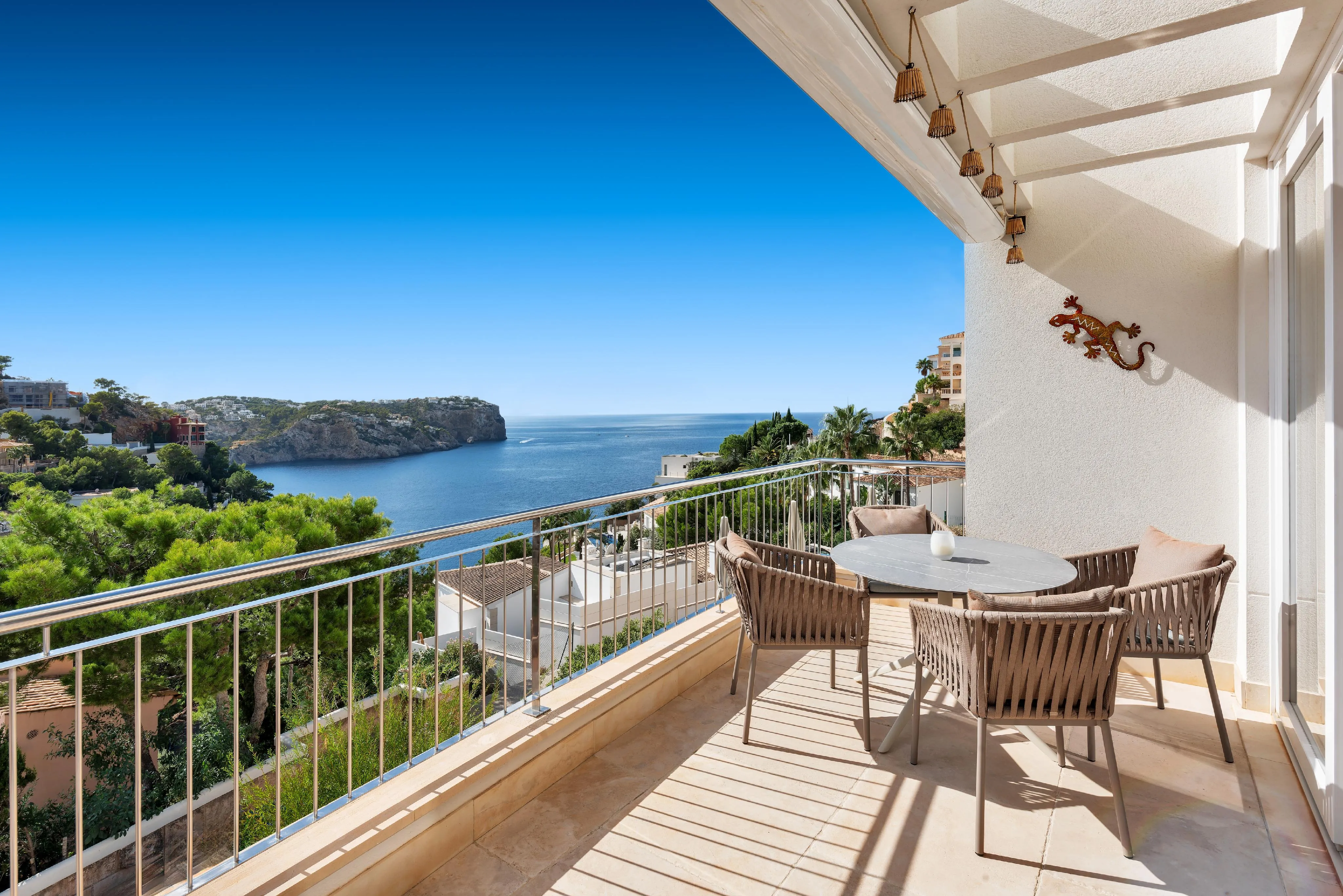 Exclusief appartement met fantastisch uitzicht op zee op een gewilde locatie bij de jachthaven-6