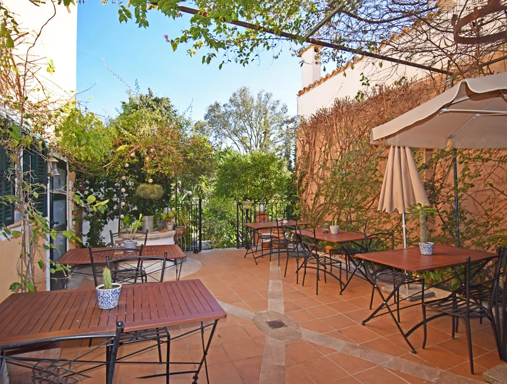 Histórica casa de pueblo con piscina y hermoso jardín en el corazón de Alaró-9
