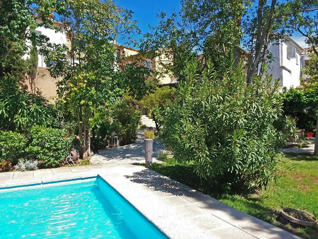 Histórica casa de pueblo con piscina y hermoso jardín en el corazón de Alaró-11