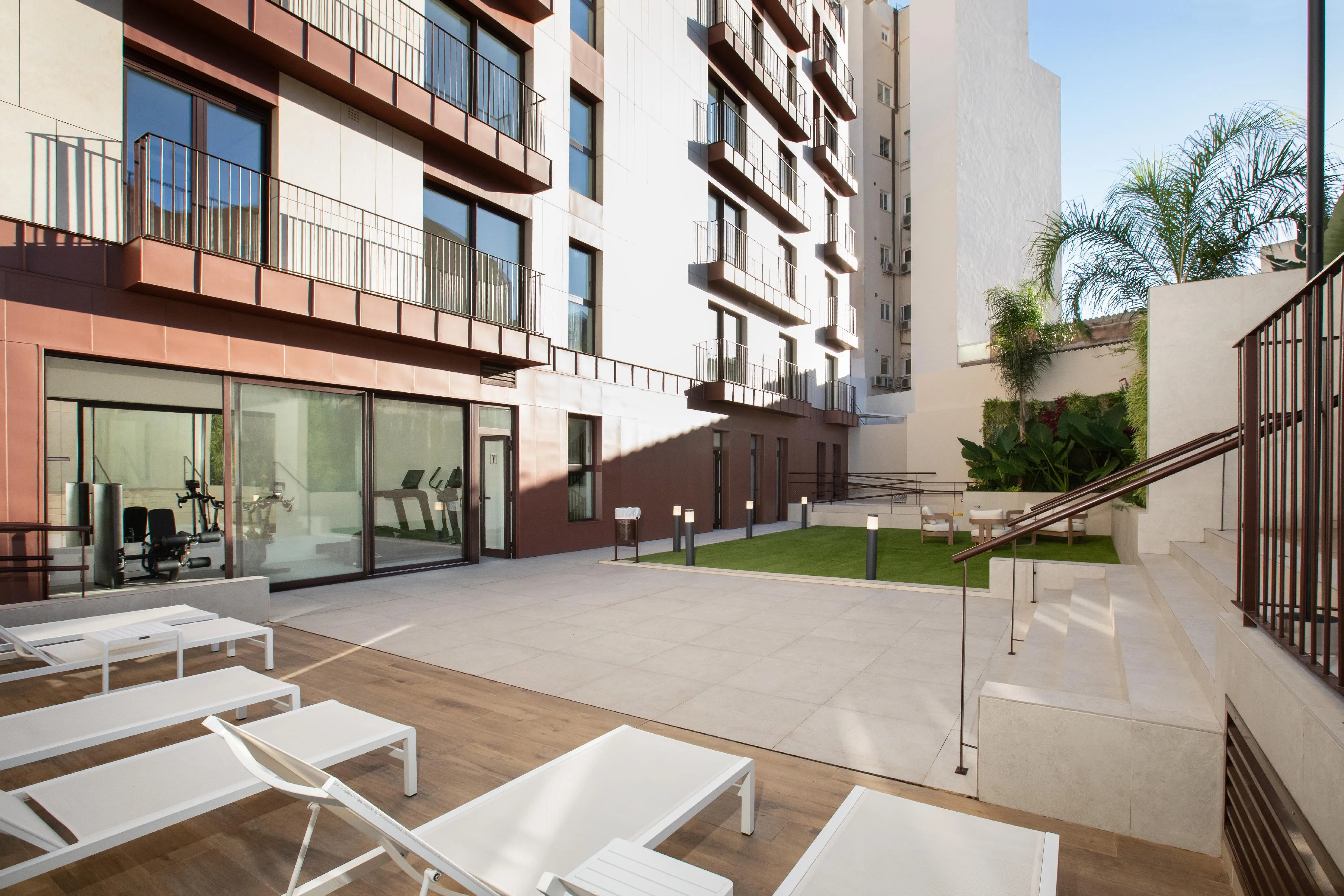 First-class new build penthouse with a spacious roof terrace in a popular location-17