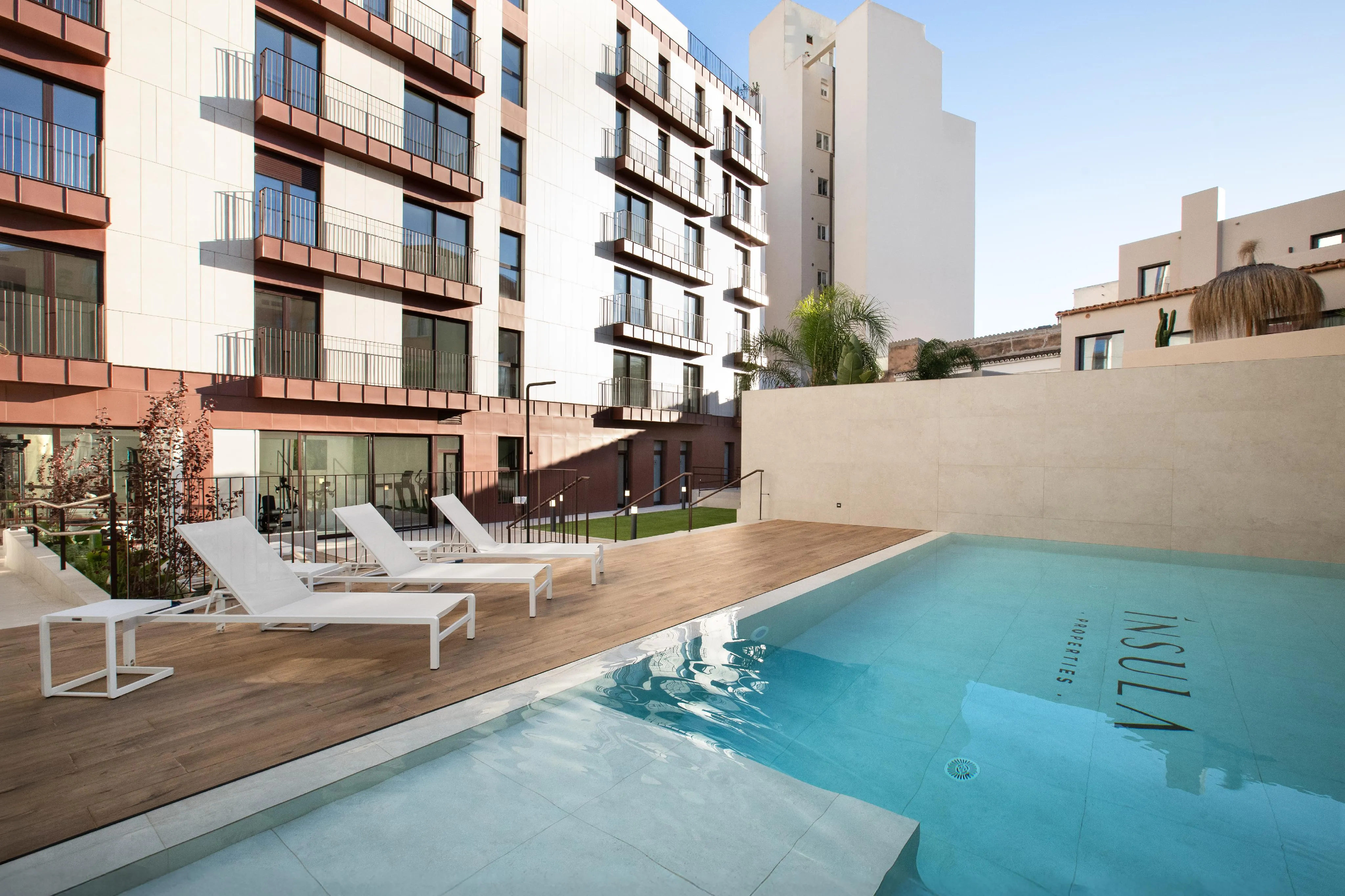 First-class new build penthouse with a spacious roof terrace in a popular location-16