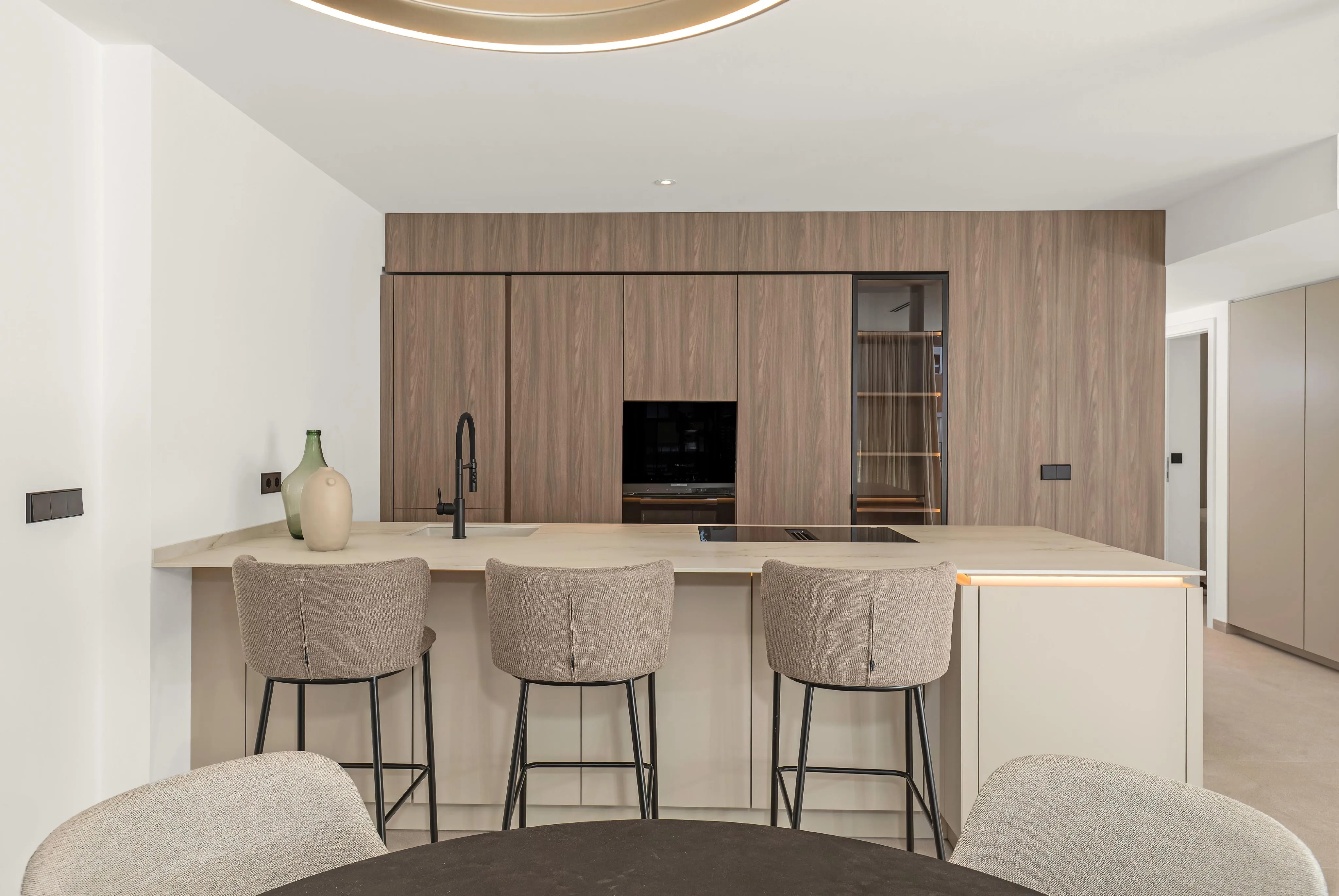 First-class new build penthouse with a spacious roof terrace in a popular location-7