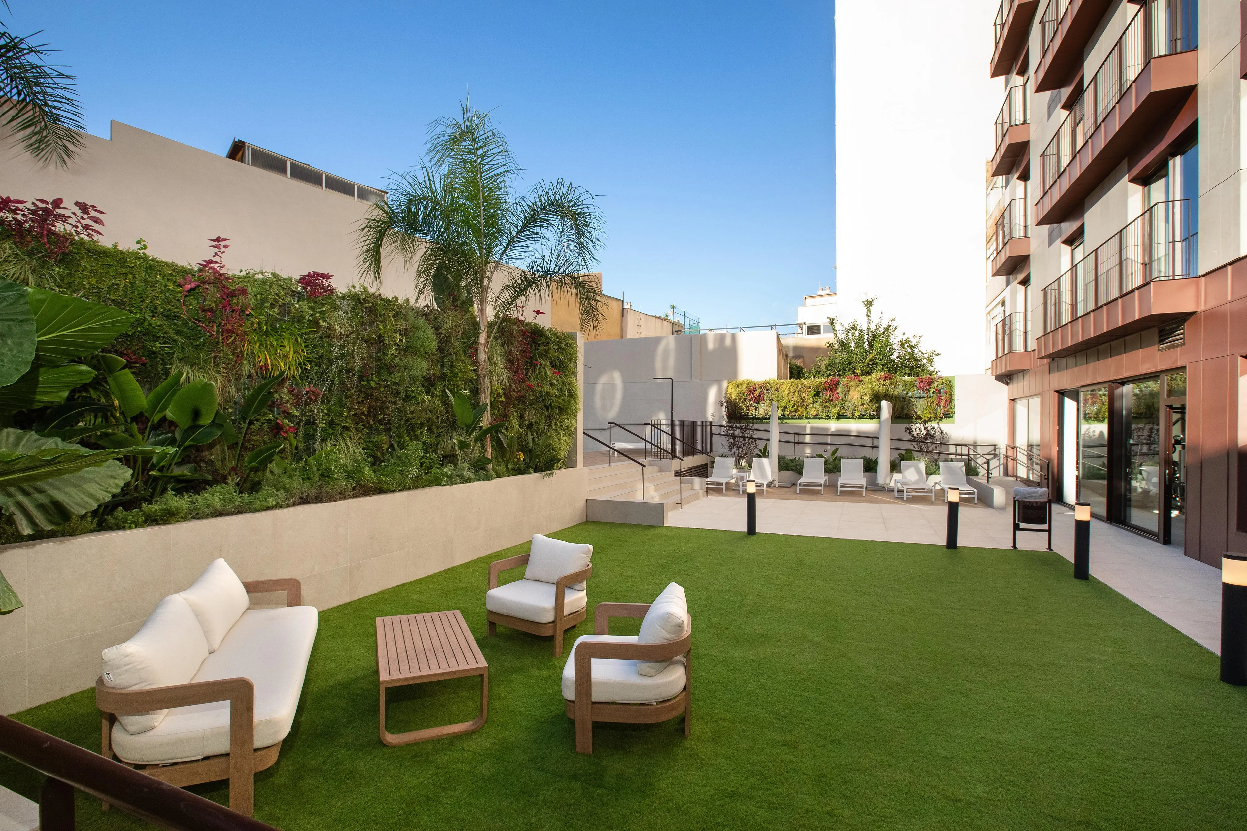 First-class new build penthouse with a spacious roof terrace in a popular location-22