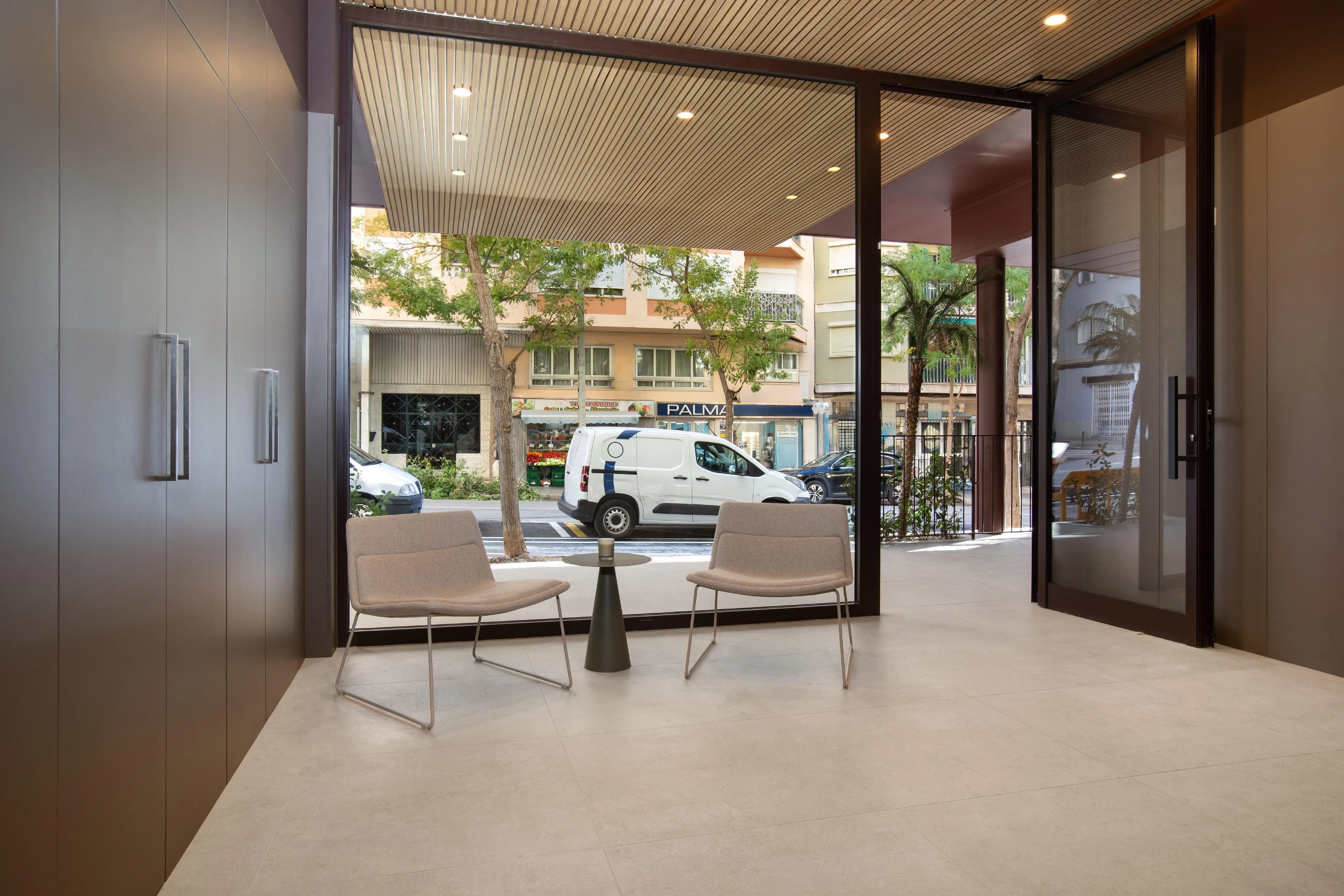 First-class new build penthouse with a spacious roof terrace in a popular location-18