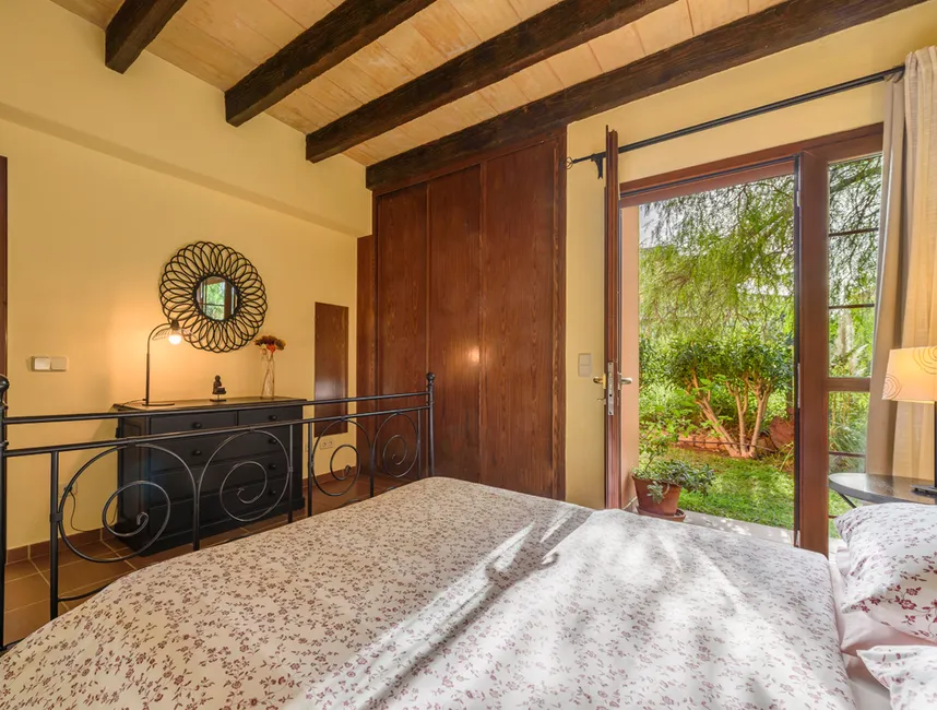 "ESTRELLA. Vakantiewoningen in Son Serra de Marina-11