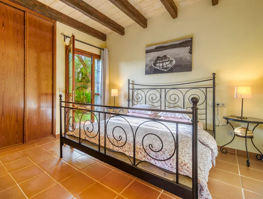 "ESTRELLA. Vakantiewoningen in Son Serra de Marina-12