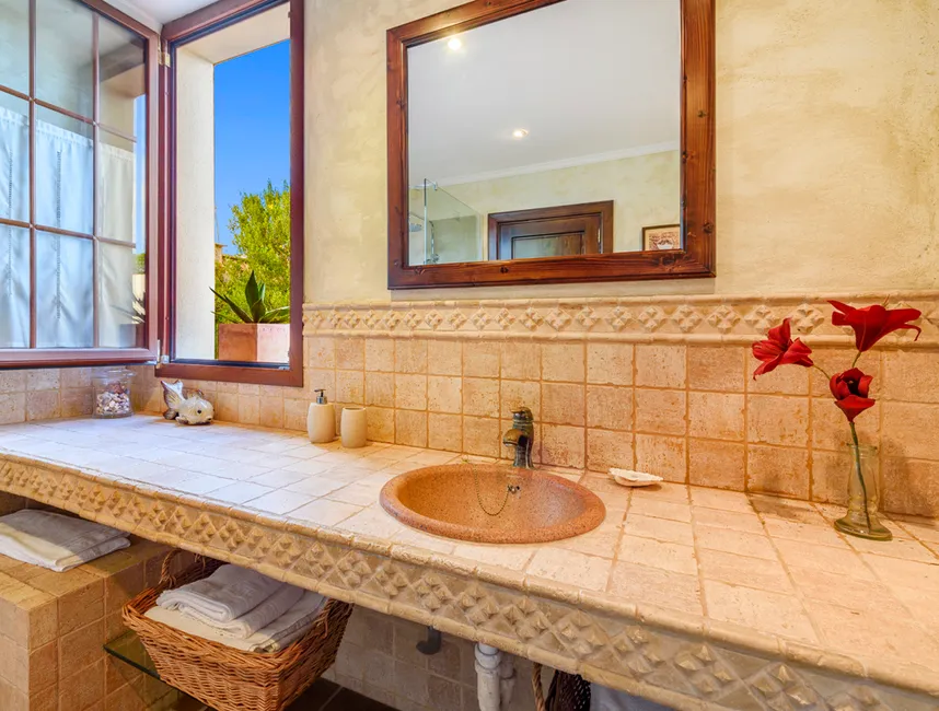 "ESTRELLA. Vakantiewoningen in Son Serra de Marina-20