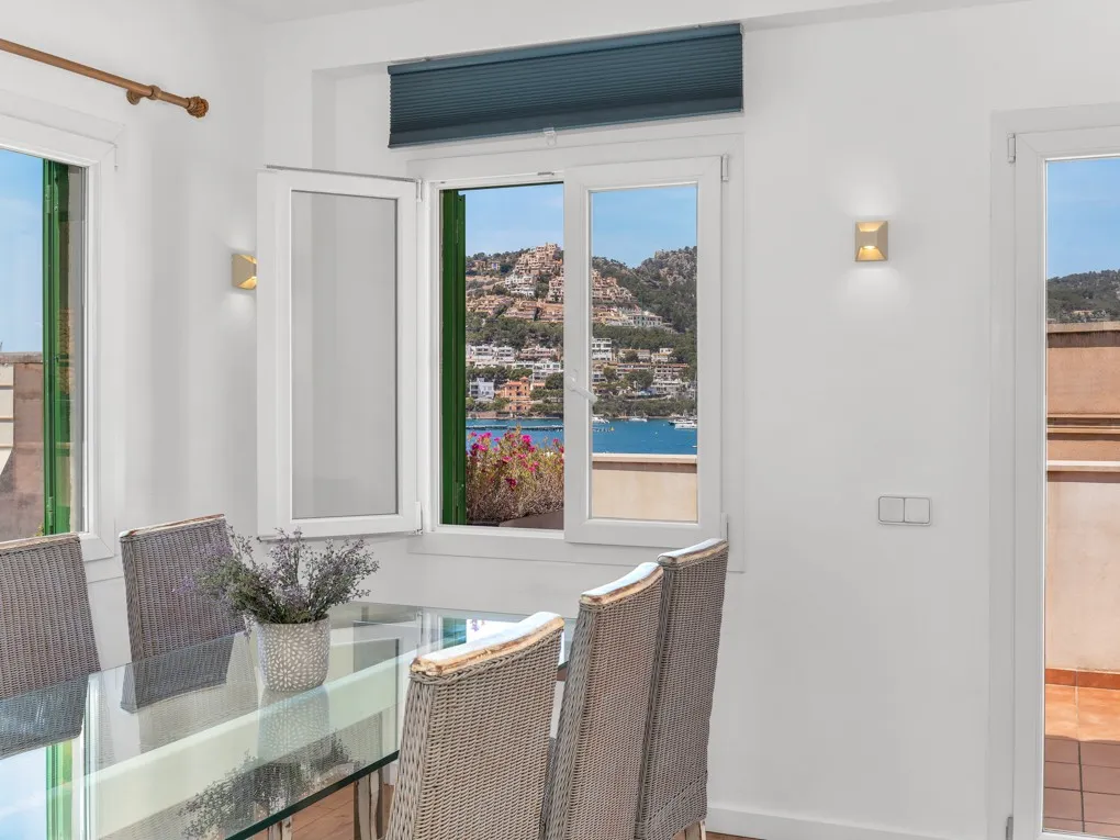 Charming duplex with beautiful views, semi-furnished-4