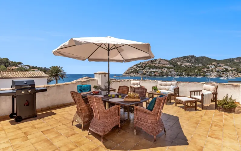 Encantador duplex amb boniques vistes, semi-mueblat