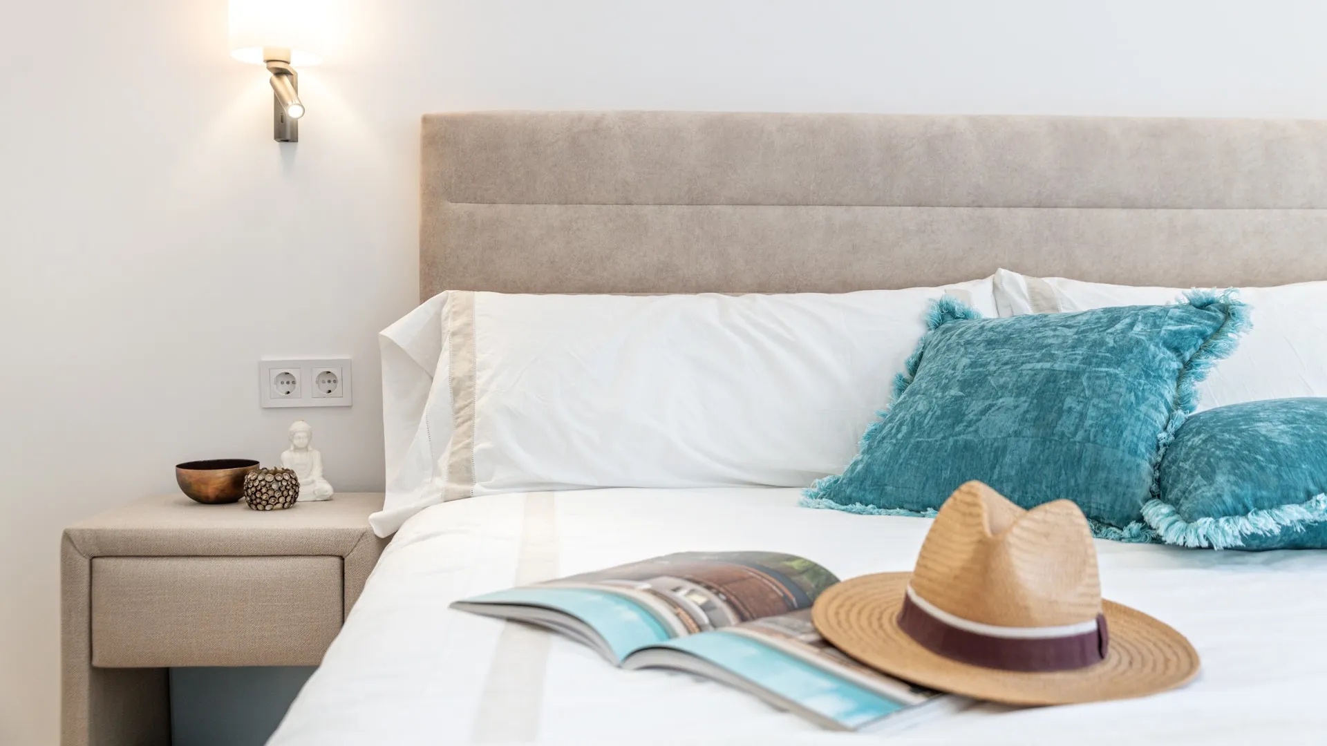 Moderno apartamento con vistas al mar en excelente ubicación y cerca de la playa-17