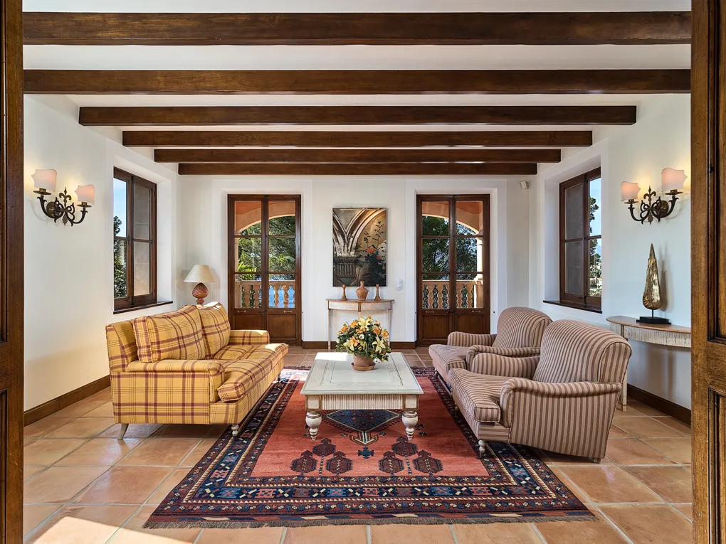 Traditionel herregård på strandpromenaden-14