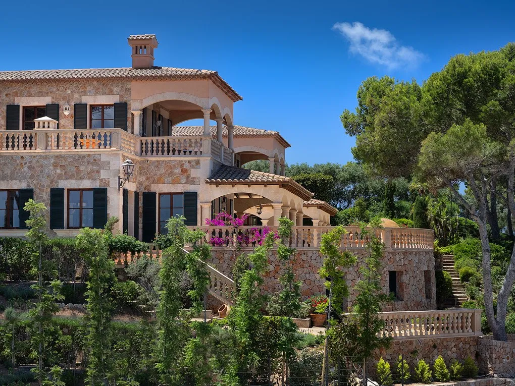 Traditionel herregård på strandpromenaden-7