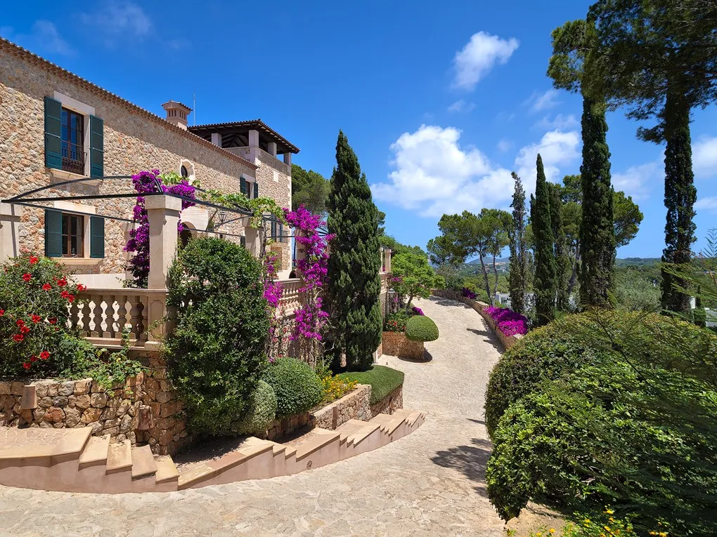 Traditionel herregård på strandpromenaden-18