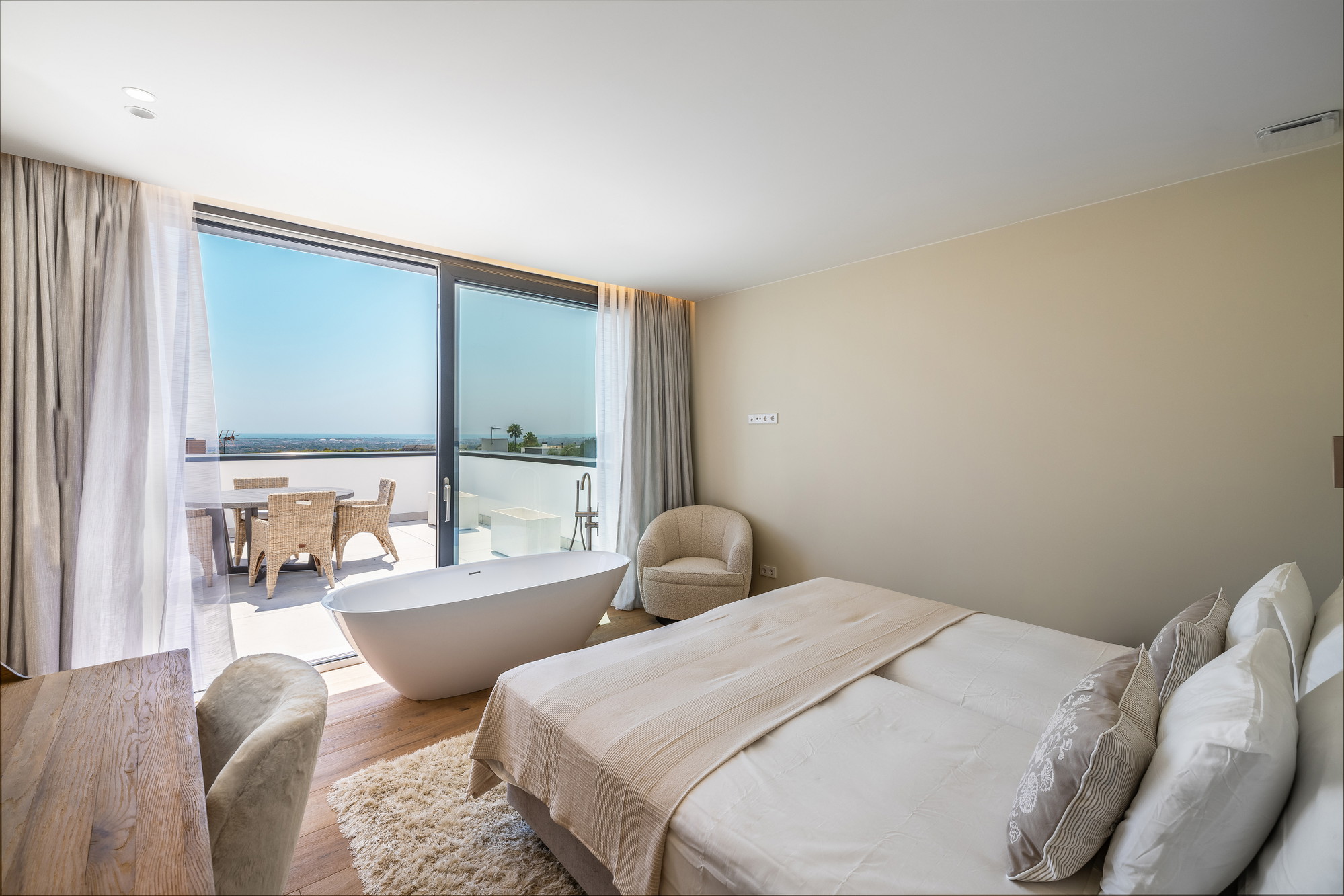 Una vila d'estil contemporani amb vistes a la badia de Palma-13