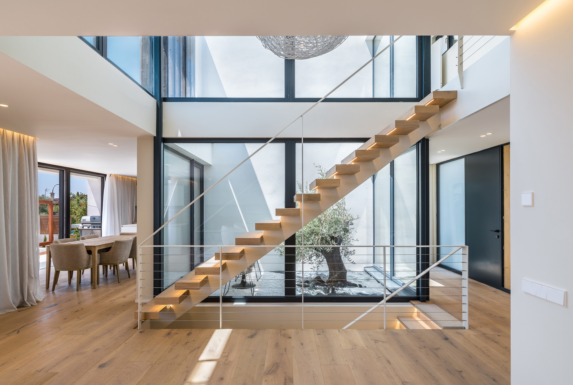 Una vila d'estil contemporani amb vistes a la badia de Palma-5