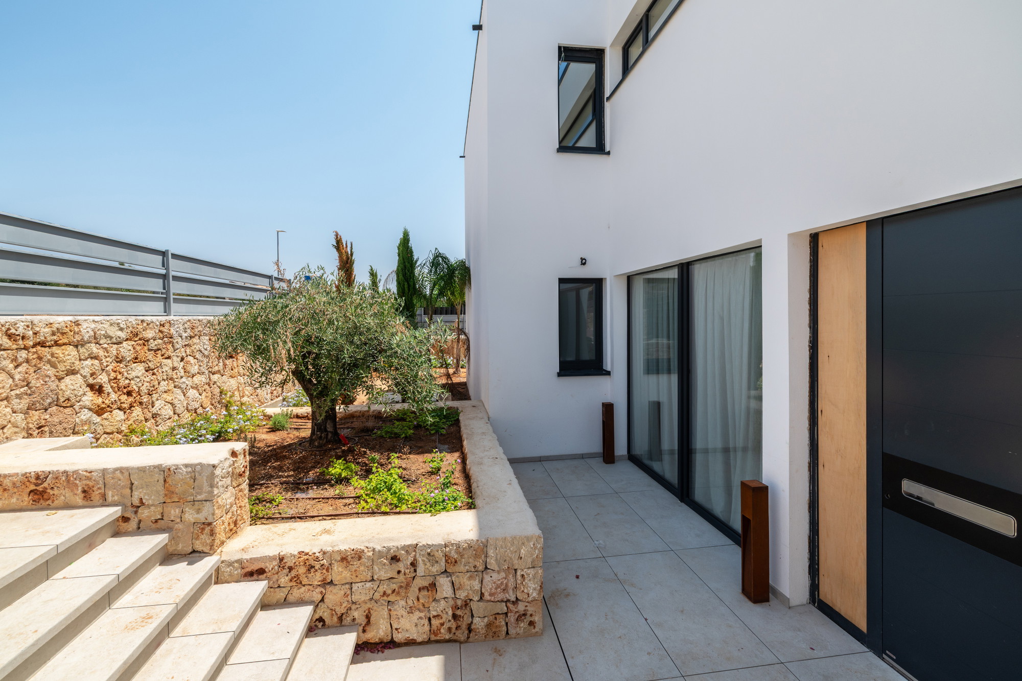 Una vila d'estil contemporani amb vistes a la badia de Palma-4