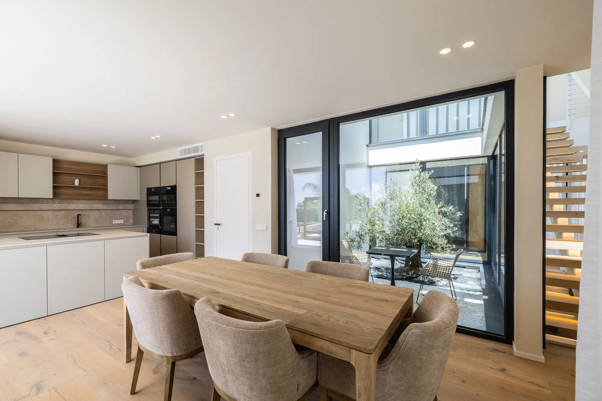Una vila d'estil contemporani amb vistes a la badia de Palma-9