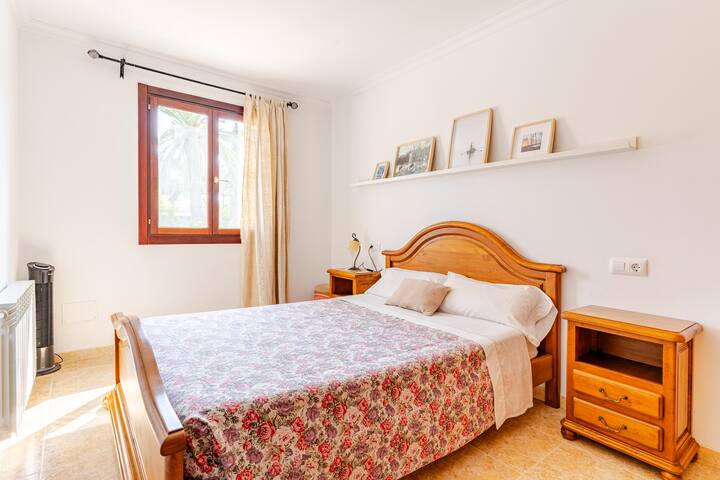Semi-Detached house with garden just steps from the sea in Playa de Muro-24