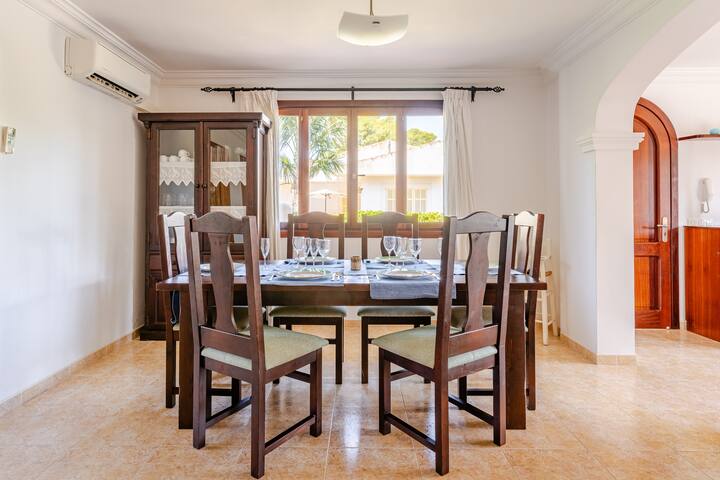 Semi-Detached house with garden just steps from the sea in Playa de Muro-10