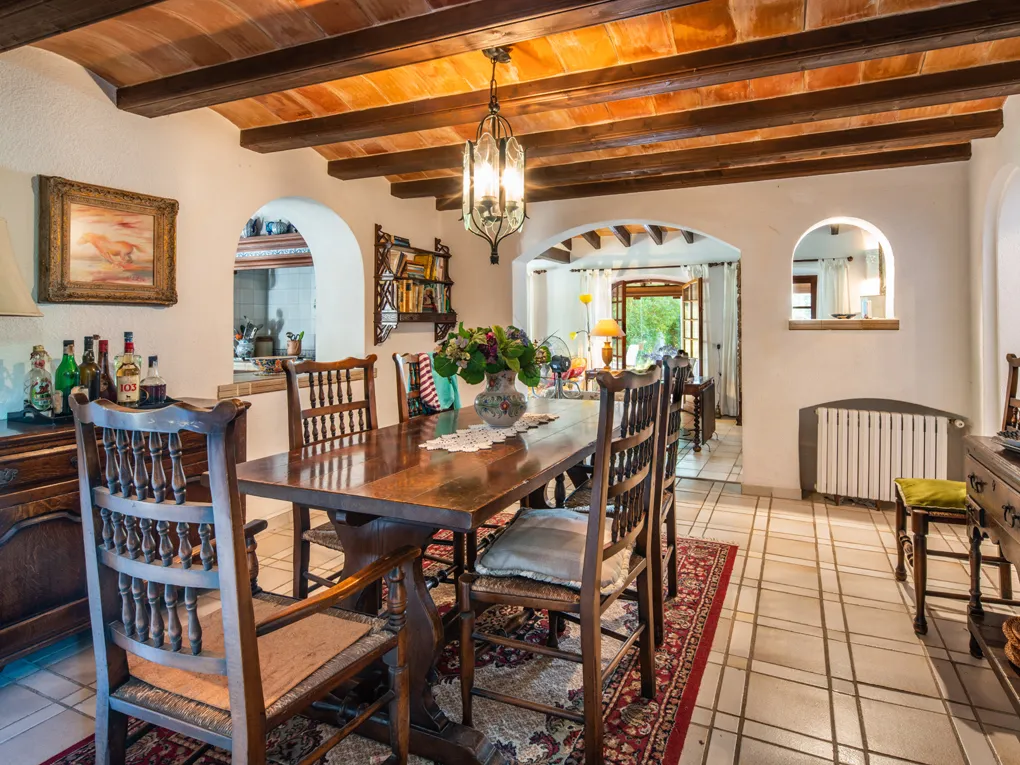 A glorious country villa in Alcanada, Puerto Alcudia-7