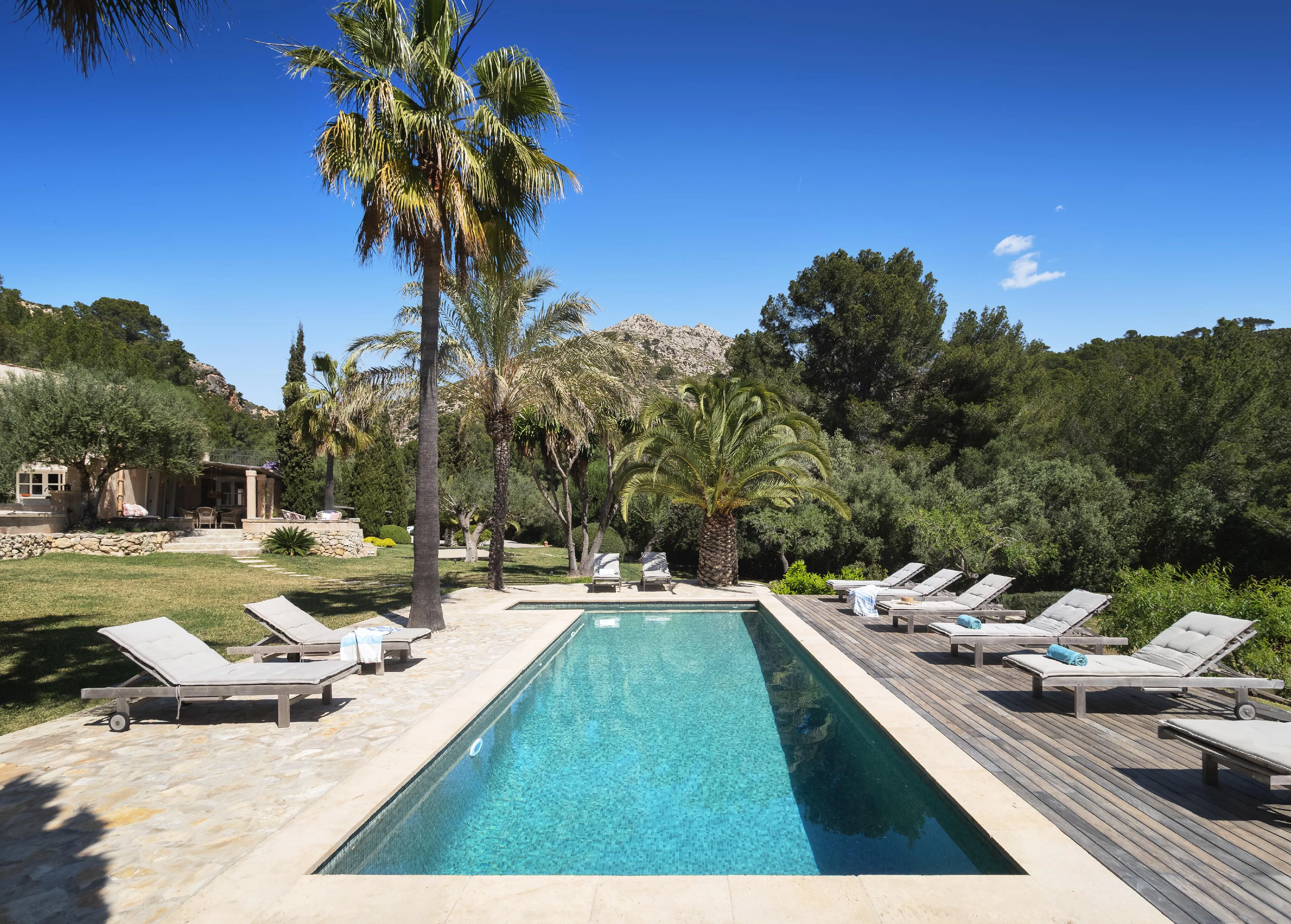 Finca de ensueño con privacidad, gran jardín y licencia para alquiler vacacional-8