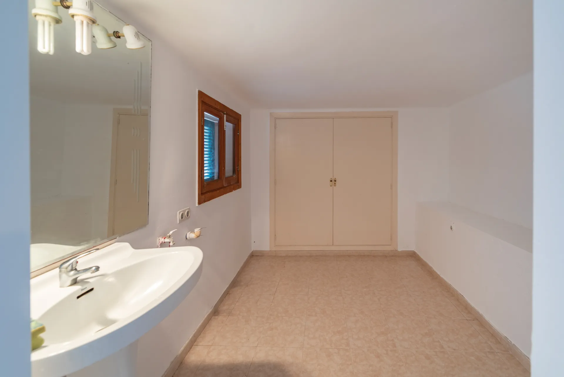 Hus i behov av renovering-14