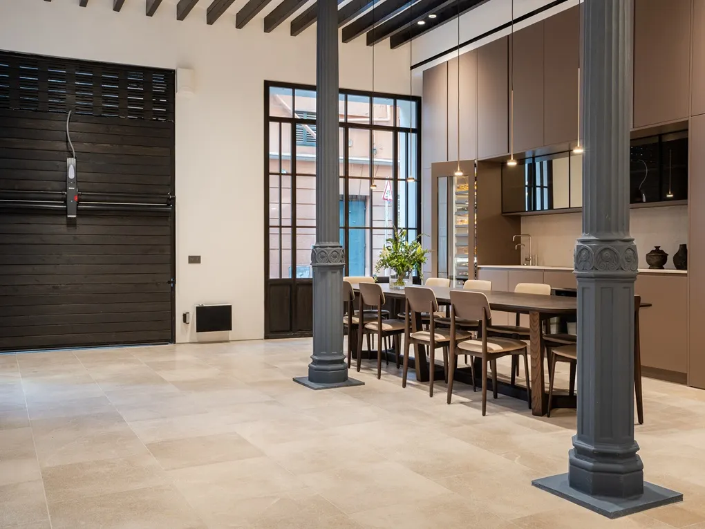 Une résidence à l'élégance raffinée et à la beauté architecturale-18