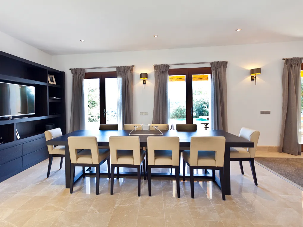 Роскошная дизайнерская вилла на поле для гольфа в Полленсе с фантастическим видом на море.-8