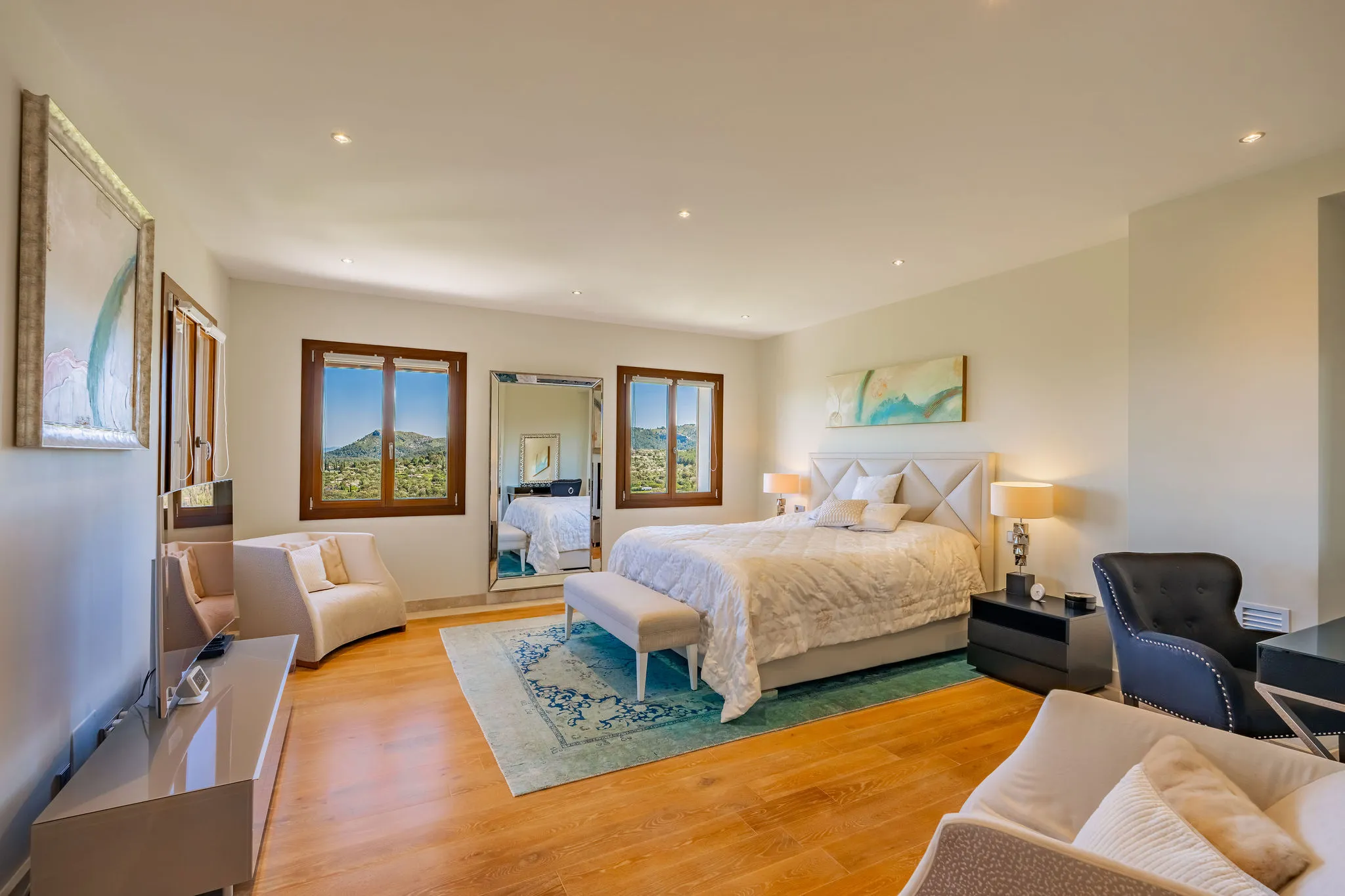 Роскошная дизайнерская вилла на поле для гольфа в Полленсе с фантастическим видом на море.-13