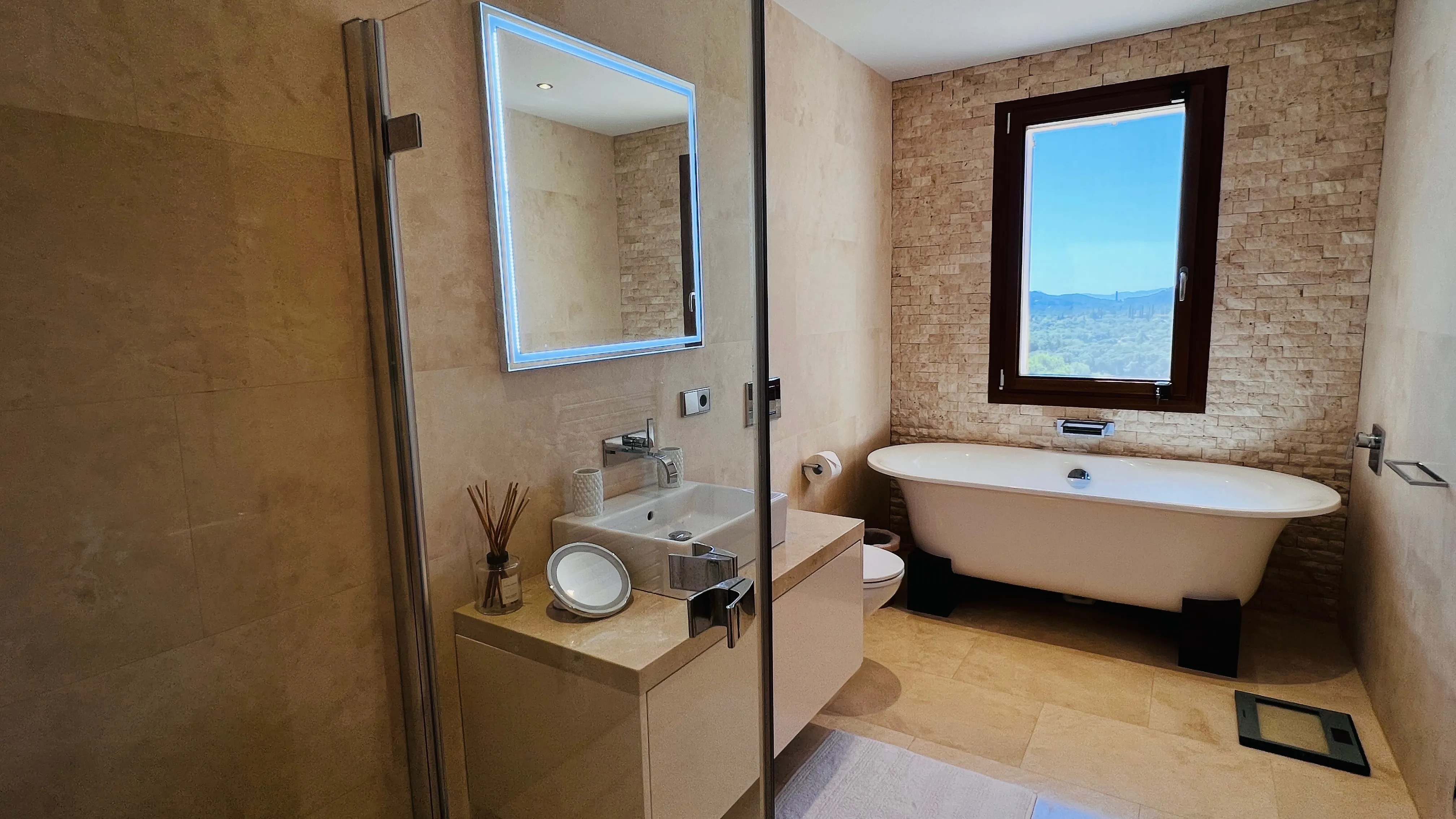 Luksusowa designerska willa w doskonałej lokalizacji na polu golfowym Pollensa z fantastycznym widokiem na morze-18