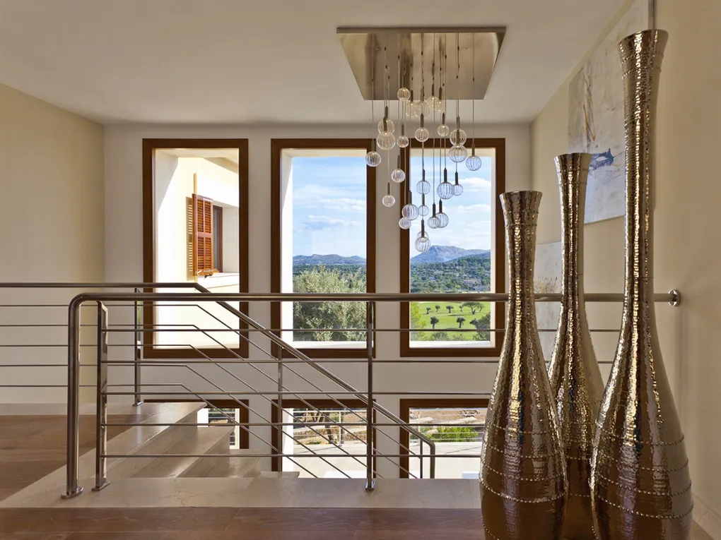 Роскошная дизайнерская вилла на поле для гольфа в Полленсе с фантастическим видом на море.-6