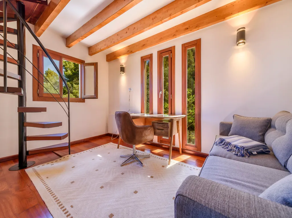 Uniek huis met prachtig uitzicht op zee-16