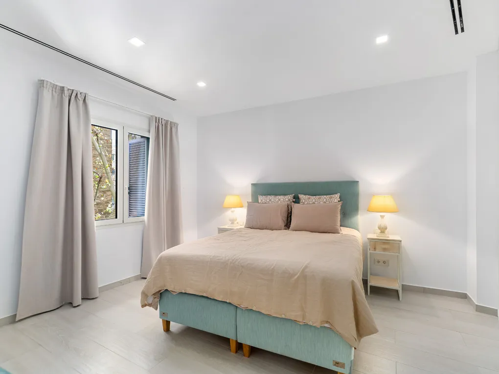 Moderne Wohnung mit Aufzug und Innenhof am Plaza Porta Pintada-6