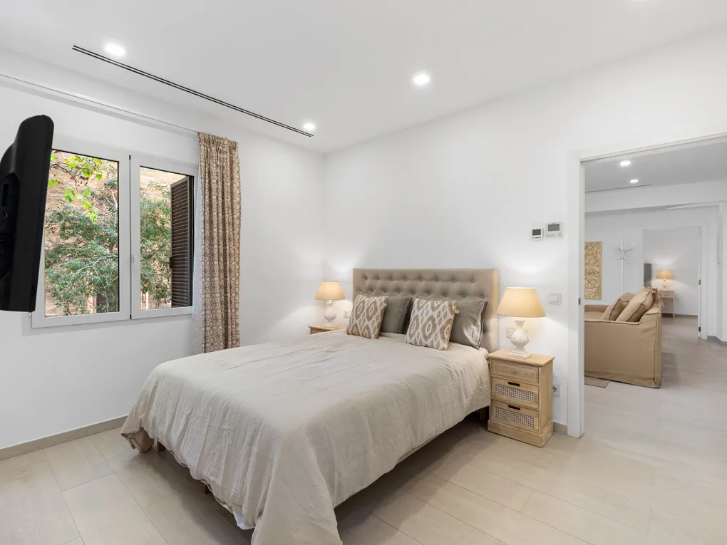 Moderne Wohnung mit Aufzug und Innenhof am Plaza Porta Pintada-8