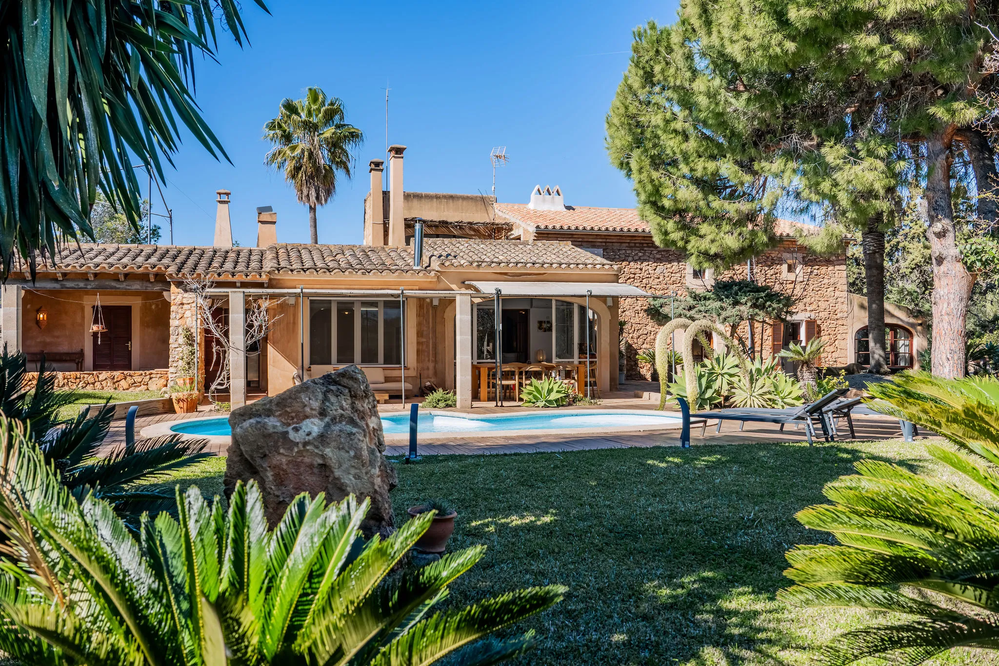 Casa de campo de piedra cerca del Parque Natural de Mondragó – alquiler de larga duración-11