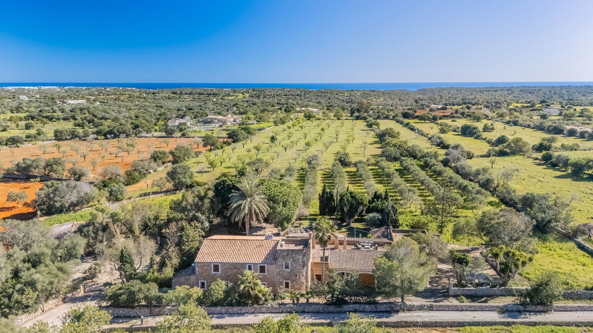 Casa de campo de piedra cerca del Parque Natural de Mondragó – alquiler de larga duración-3
