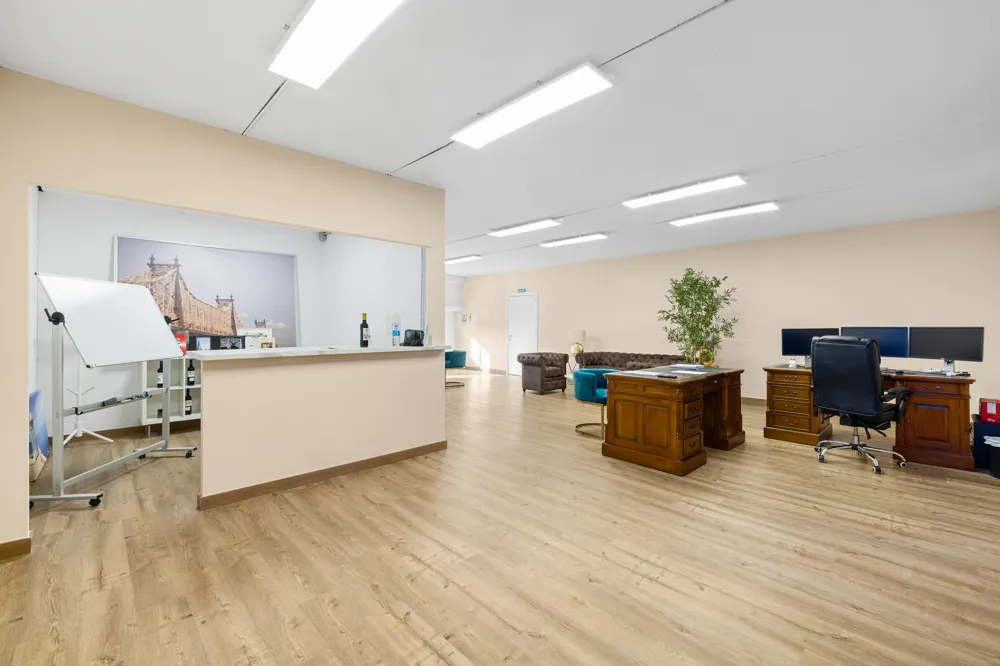 Spacious warehouse with offices in Llucmajor-2