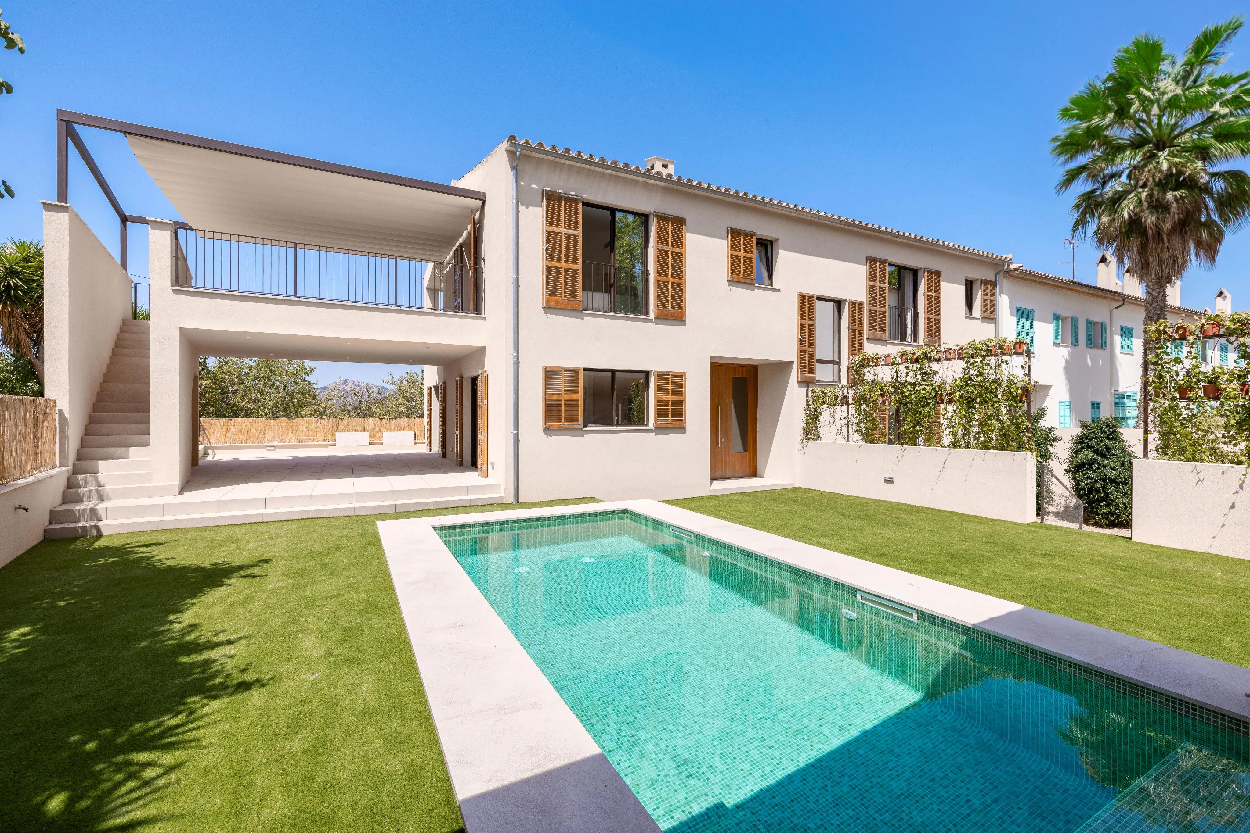 Tidlös elegans möter mallorkinskt byliv - nybyggd villa i Calvià-1