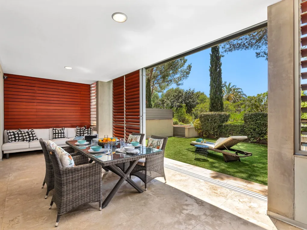 Charmig trädgårdslägenhet i ett eftertraktat bostadsområde-10