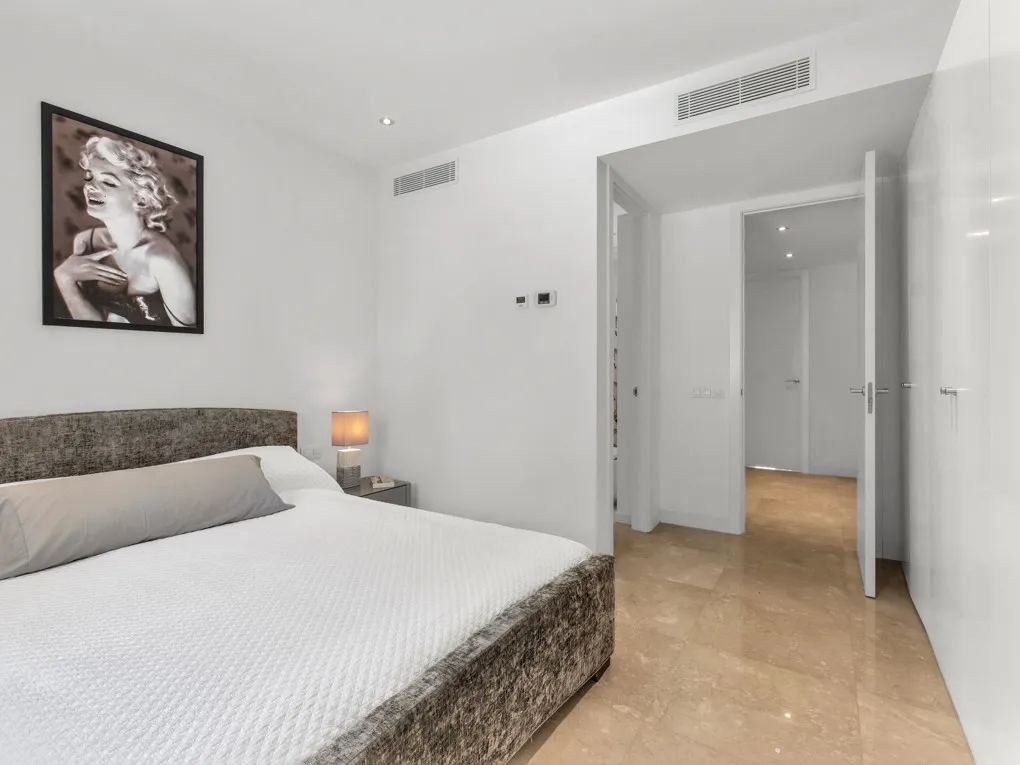 Charmig trädgårdslägenhet i ett eftertraktat bostadsområde-7