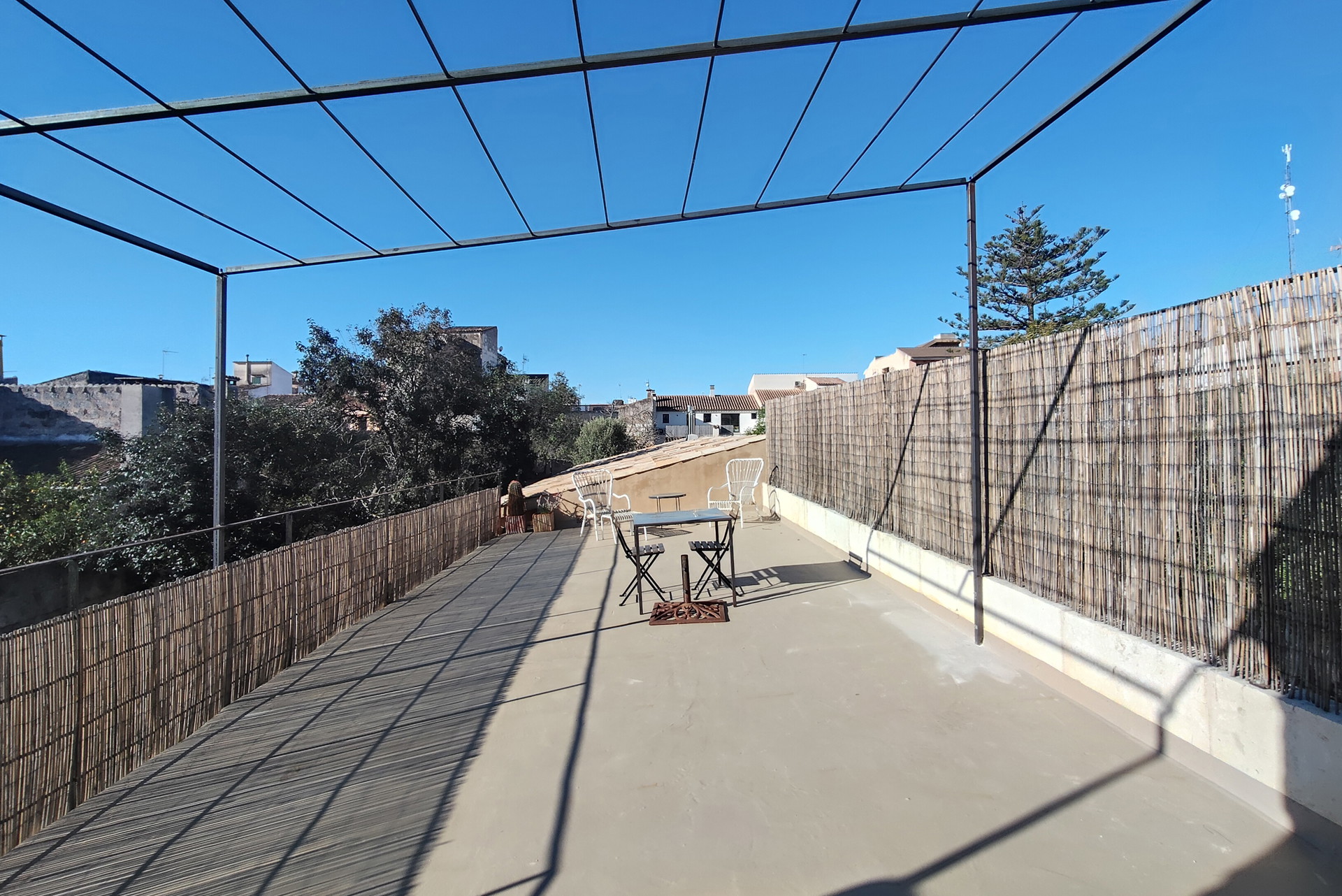 Penthouse with private terrace and shared pool in Sa Pobla-10