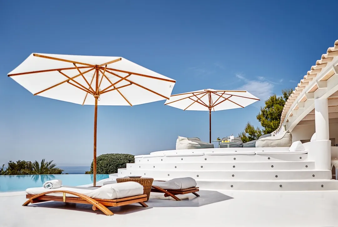 "Sea Gull"-Villa med enestående arkitektur og havudsigt-16