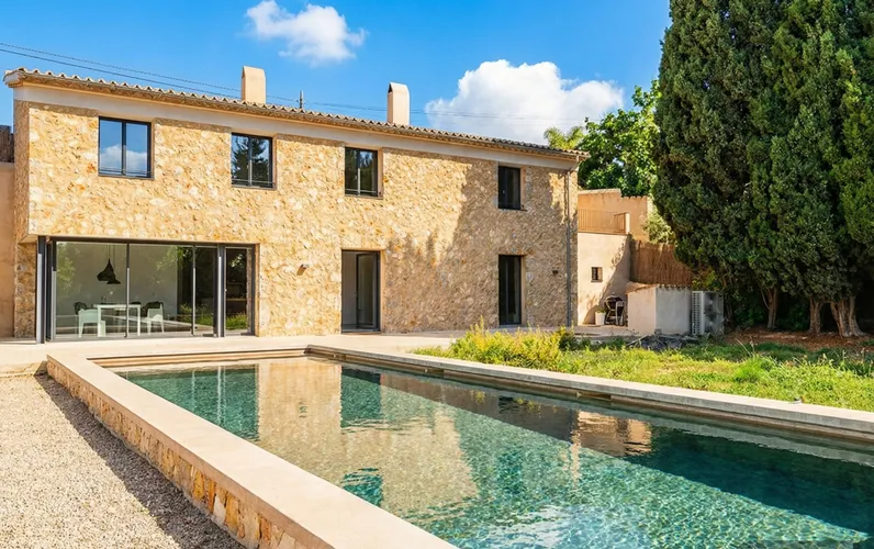 Finca moderna y auténtica en Alaró