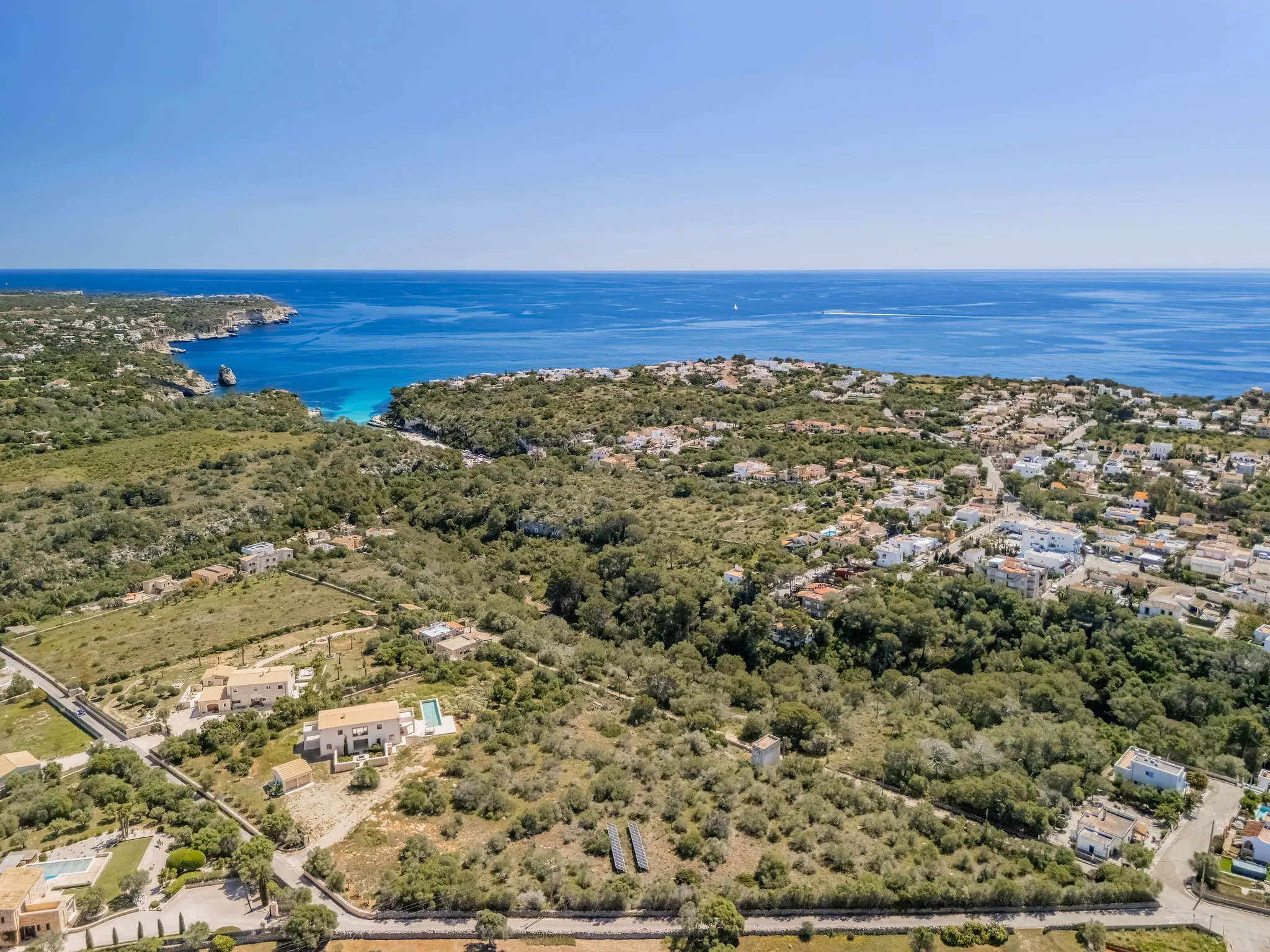 A modern new-build finca with stunning sea and panoramic views.-4