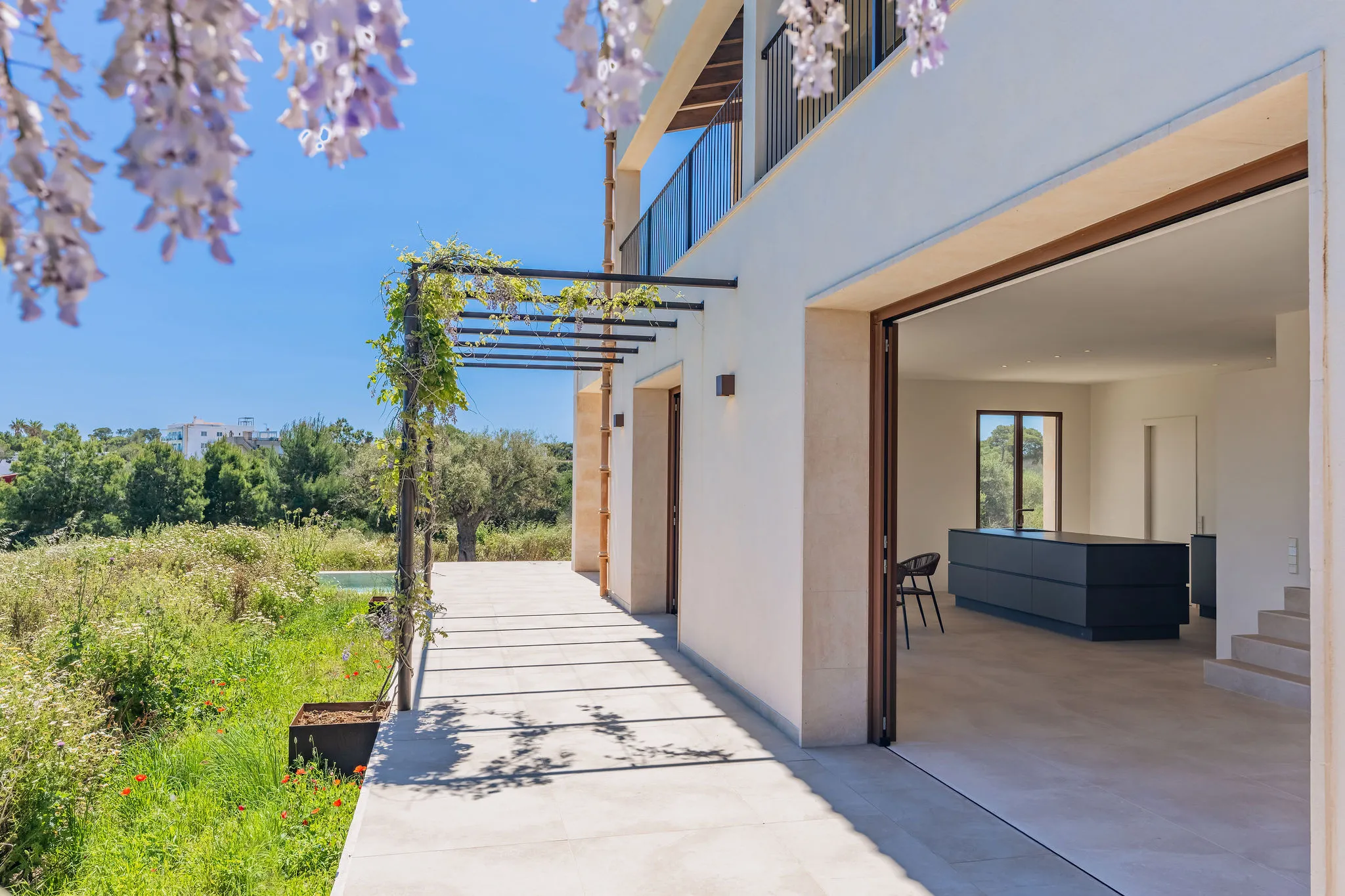 A modern new-build finca with stunning sea and panoramic views.-8