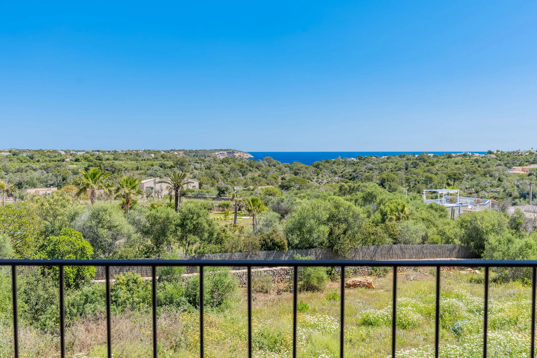 A modern new-build finca with stunning sea and panoramic views.-19