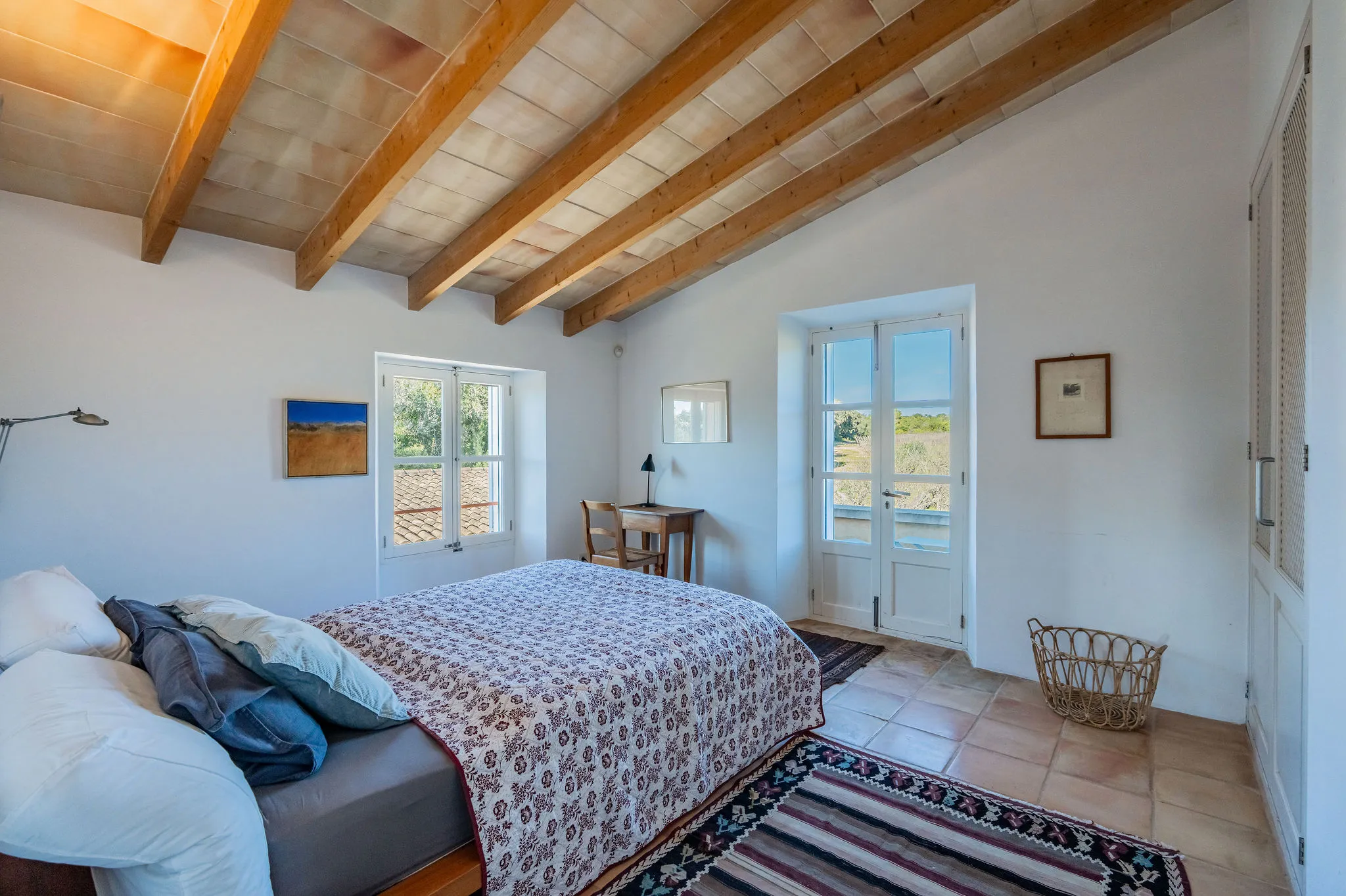 Mediterranean finca with vineyard, pool and views of San Salvador-9